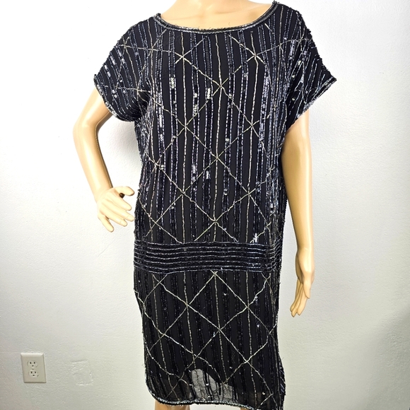 Forever 21 Contemporary Dress NEW Black Beaded  Sz M 40s Flapper Dark Romantic - Picture 1 of 12